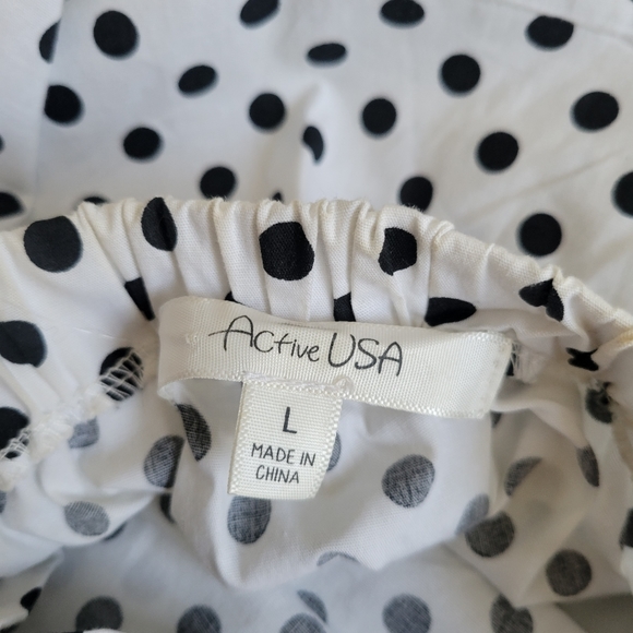 OFF SHOULDER POLKA DOT FRONT TIE TOP - Picture 7 of 8